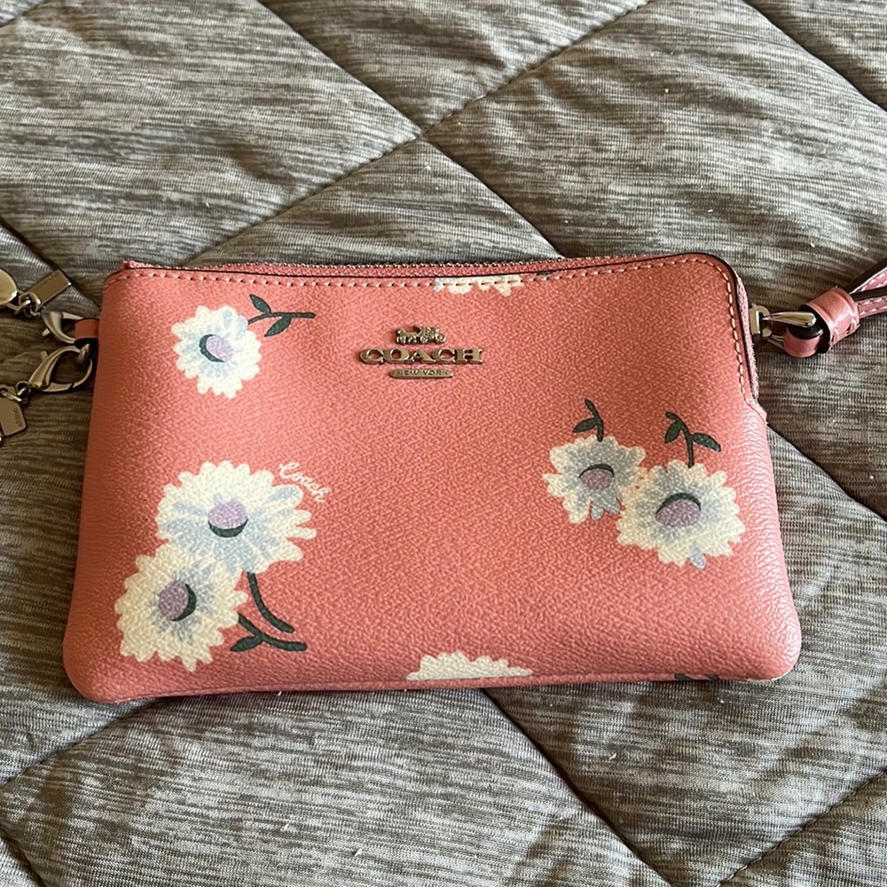 Coach Wristlet Wallet